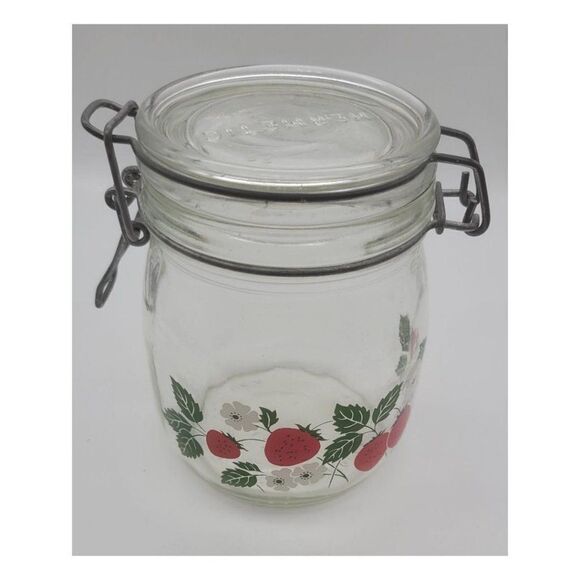 Vintage Carlton Glass Strawberry Jar - Picture 6 of 6